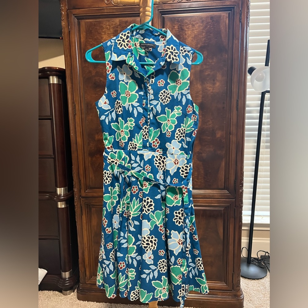 Banana republic dress - excellent condition